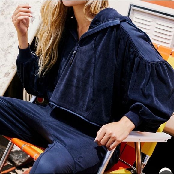 NWT Free People let it Ho sweat shirt and pants set size M - Picture 2 of 12